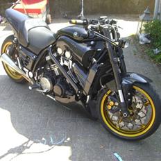 Yamaha v-max byttet