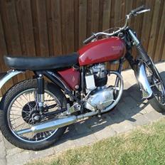 BSA B40 SOLGT