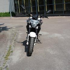 Aprilia Shiver ***Vandskadet***