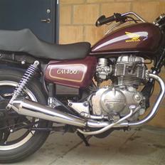 Honda CM 400 T  "Solgt"