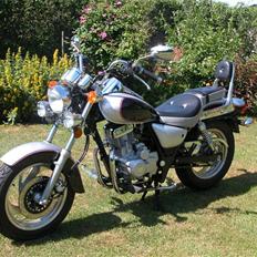 Regal Raptor Banhe 125 ccm