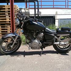 Yamaha xv 750 virago