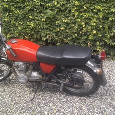 Honda CB 400F (før)