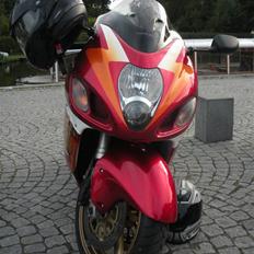 Suzuki Hayabusa GSX 1300R