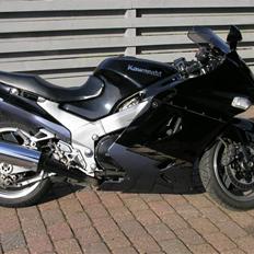 Kawasaki zzr 1100