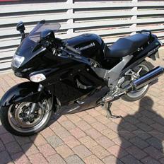 Kawasaki zzr 1100