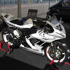 Yamaha r1 Banecykel "solgt"