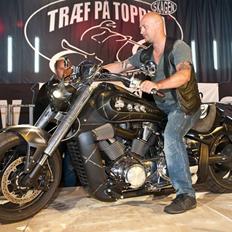 Suzuki vzr 1800 (m1800)