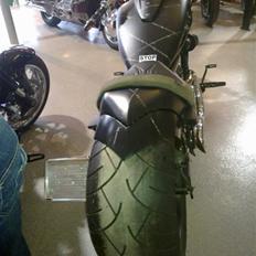 Suzuki vzr 1800 (m1800)