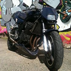 Suzuki gsxr 750