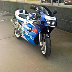 Suzuki GSXR 600 SRAD