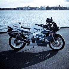 Suzuki GSXR 600 SRAD