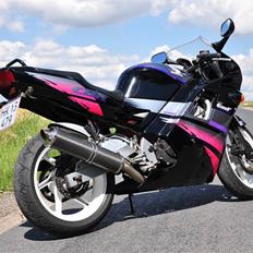 Honda cbr 600 f2