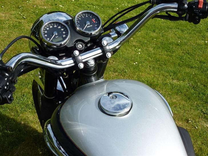 Kawasaki w650 billede 2