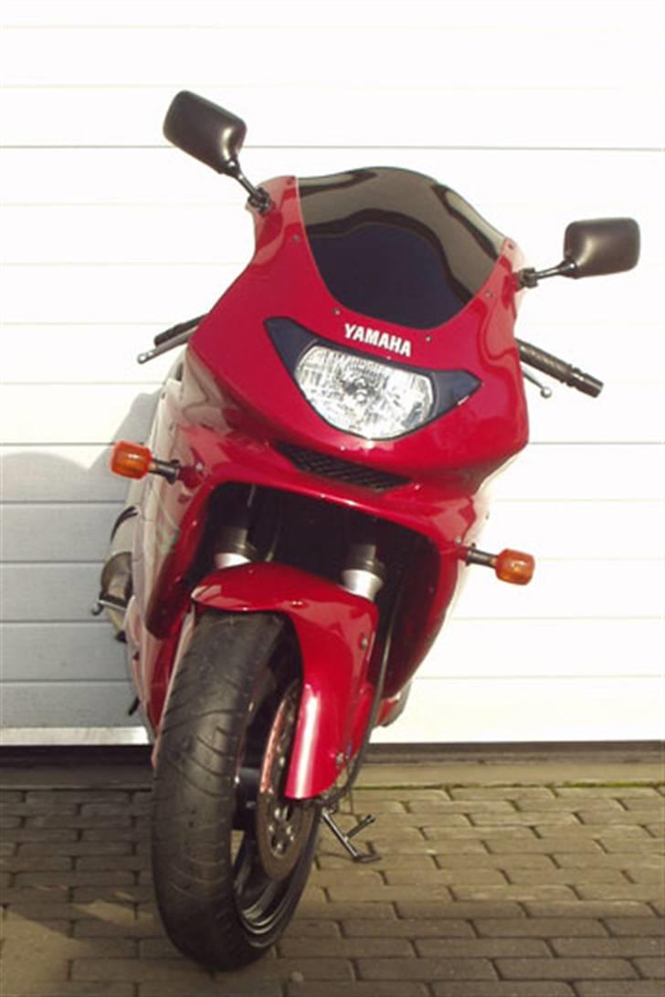 Yamaha yzf 600 R billede 2