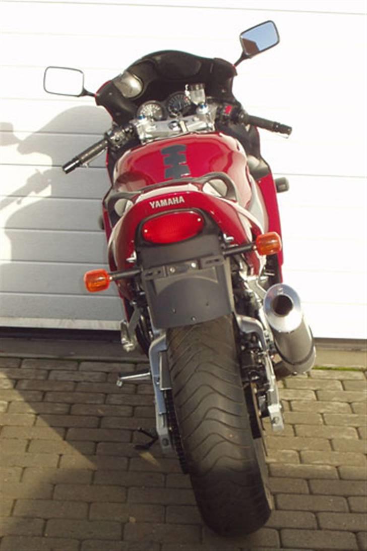 Yamaha yzf 600 R billede 3