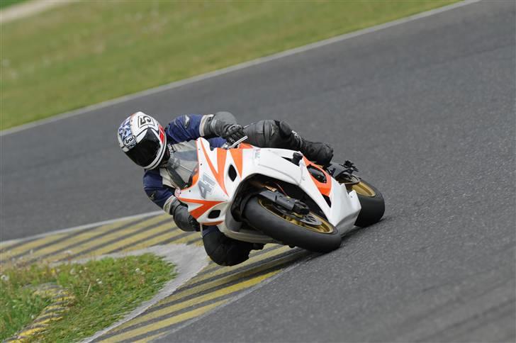 Suzuki GSX-R1000 - Banecykel billede 12