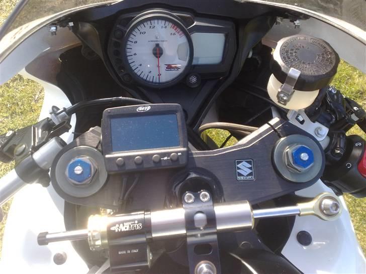 Suzuki GSXR 750 K7 BANERACER. SOLGT 8/10-12 billede 15