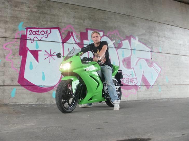 Kawasaki 250r (solgt) billede 5