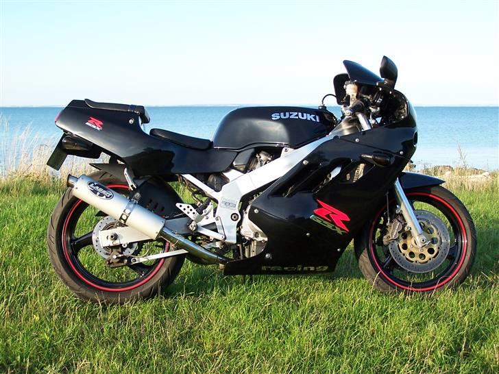 Suzuki GSXR 400 (Solgt) billede 2