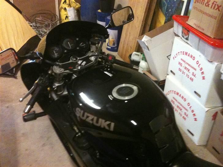 Suzuki GSXR750-W billede 4