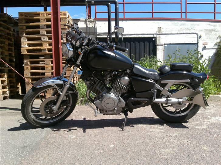 Yamaha xv 750 virago billede 1