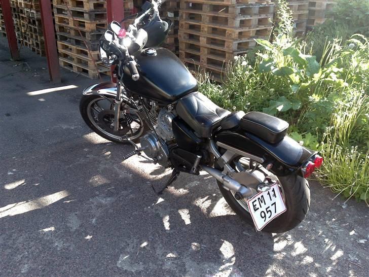 Yamaha xv 750 virago billede 3