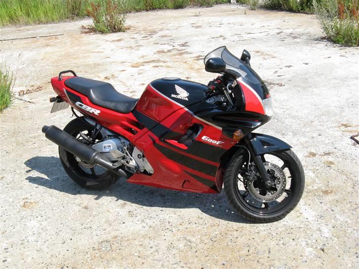 Honda CBR 600 F2 billede 9