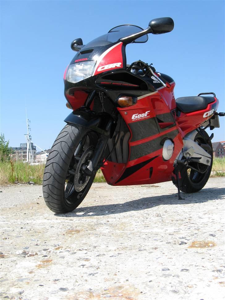 Honda CBR 600 F2 billede 10