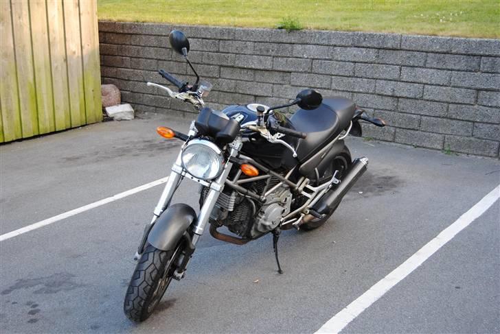 Ducati Monster 900Si. e. billede 2