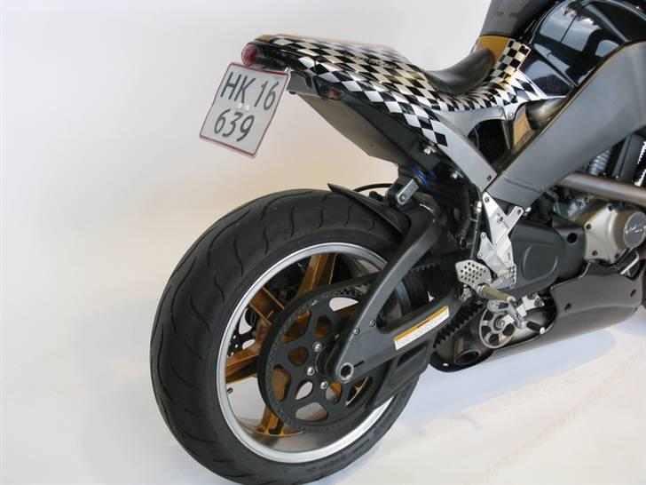 Buell Solgt billede 16