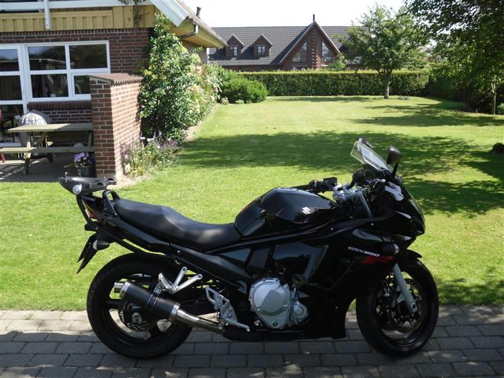 Suzuki GSX 650 F (SOLGT) billede 2