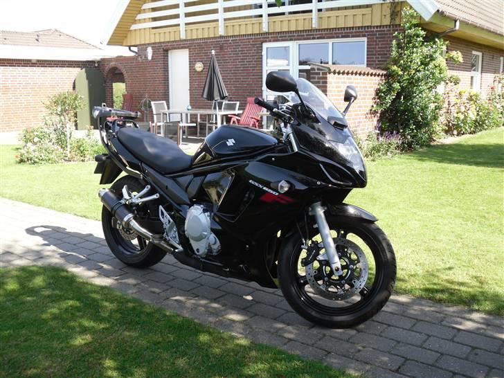 Suzuki GSX 650 F (SOLGT) billede 3