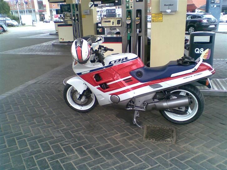 Honda cbr 1000f billede 8