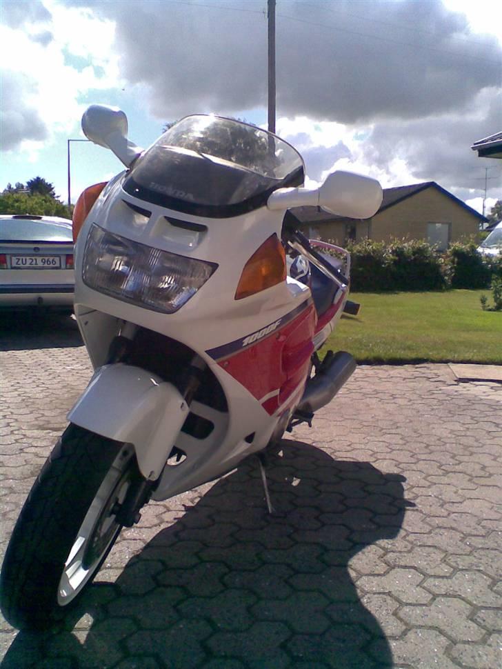 Honda cbr 1000f billede 4