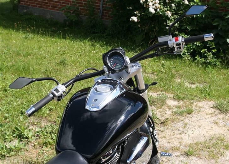 Suzuki M800 Intruder billede 7