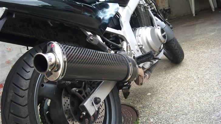 Suzuki GS 500 E - Carbon Fibre Oval billede 20