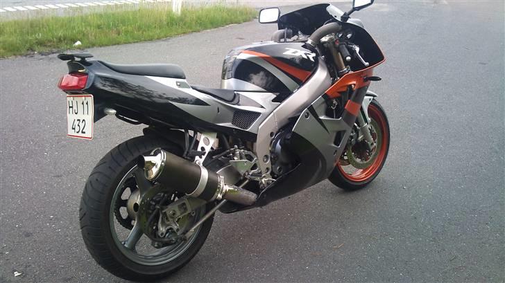 Kawasaki ZXR 400 billede 5
