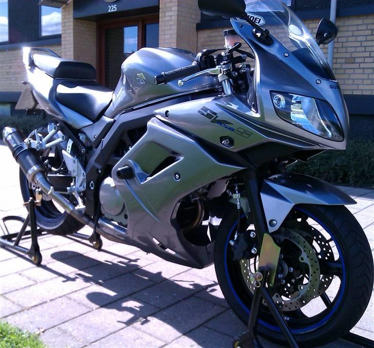 Suzuki SV 650S K9 billede 2