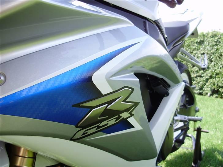 Suzuki GSXR 600 (SOLGT) billede 7