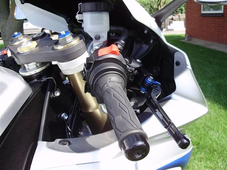 Suzuki GSXR 600 (SOLGT) billede 8
