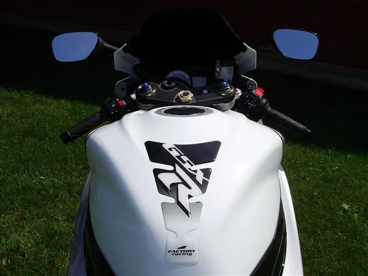 Suzuki GSXR 600 (SOLGT) billede 10