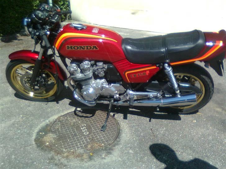 Honda cb 750 f (SOLGT) billede 1