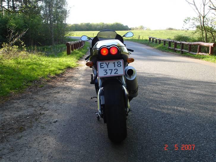 Aprilia RSV 1000 - Ældre billede billede 4