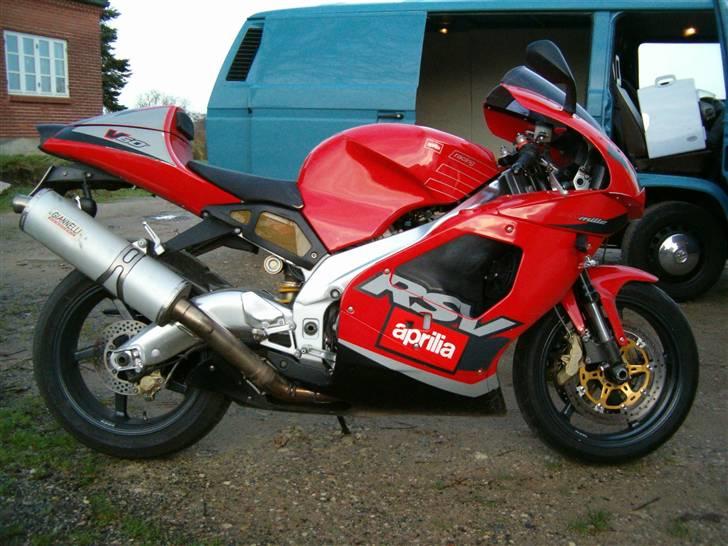 Aprilia RSV 1000 - Inden omlakering billede 5
