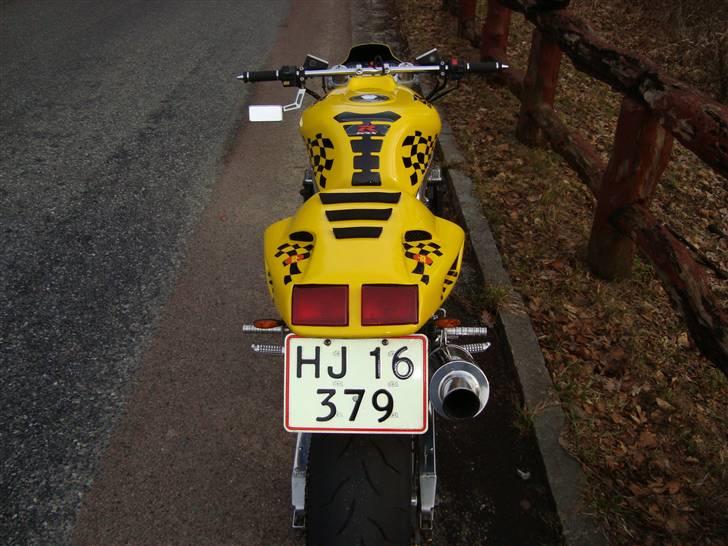 Suzuki GsxR 1100 Streetfigther billede 3