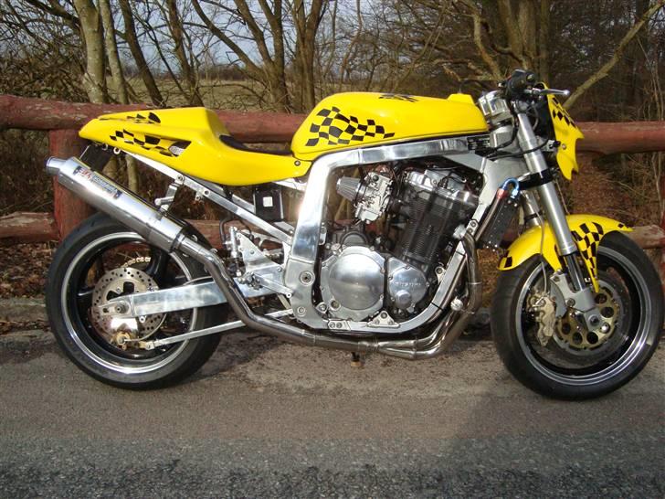 Suzuki GsxR 1100 Streetfigther billede 4