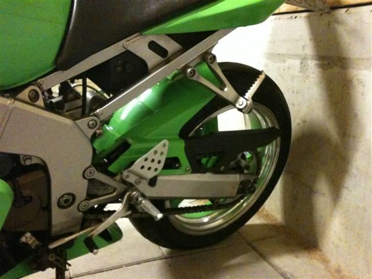Kawasaki ninja zx6r 636 (solgt) billede 3