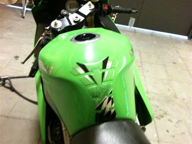 Kawasaki ninja zx6r 636 (solgt) billede 5