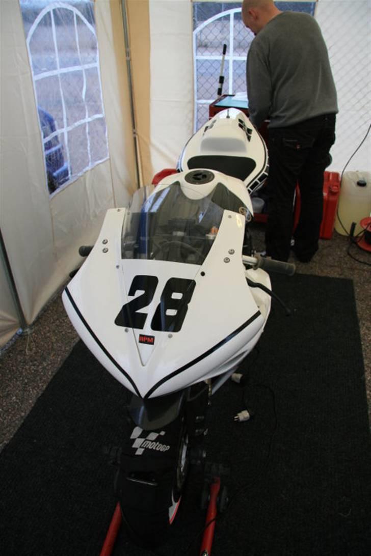 Yamaha r1 Banecykel "solgt" billede 6